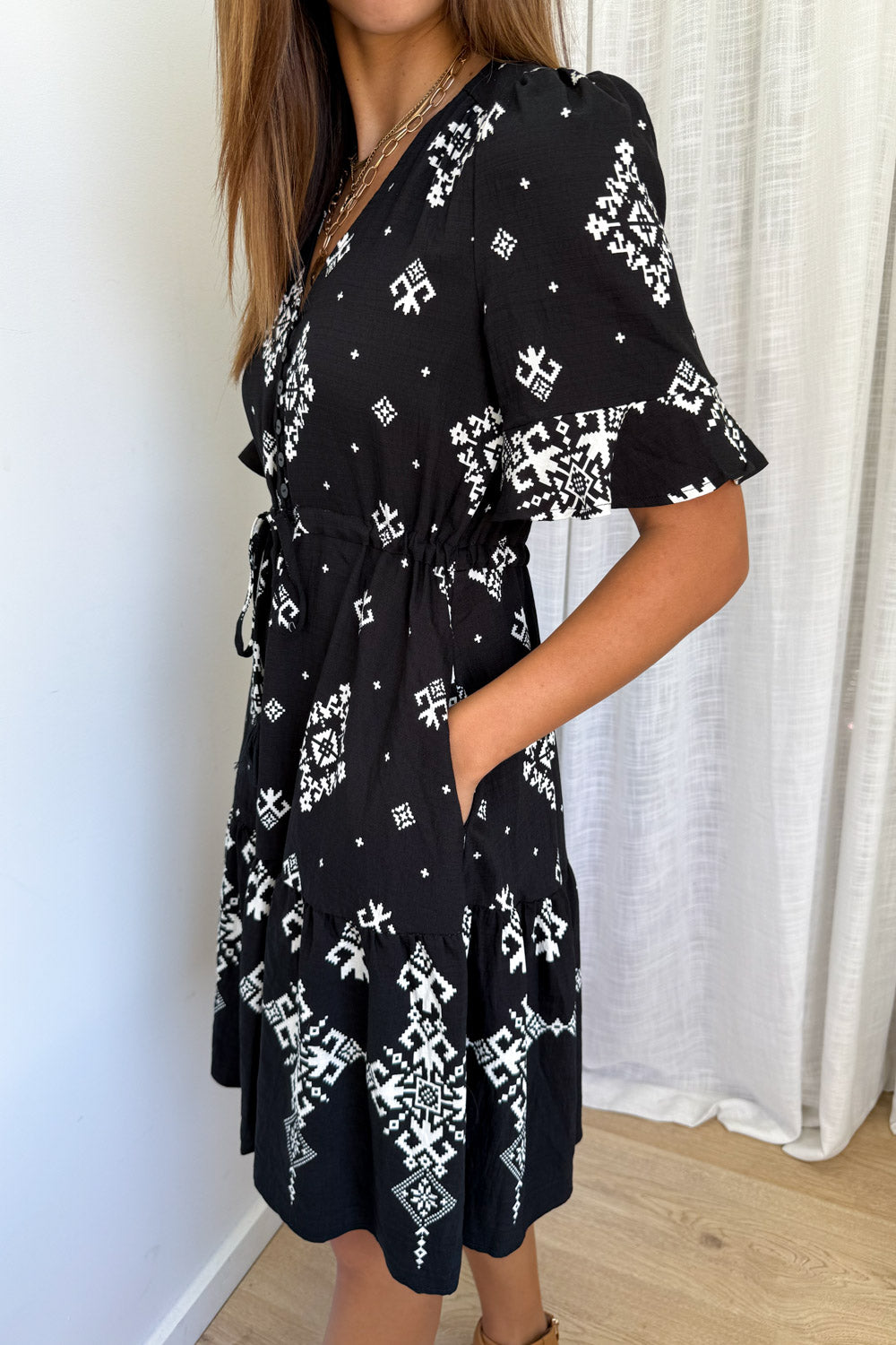 Adele Dress - Black White - Image 5