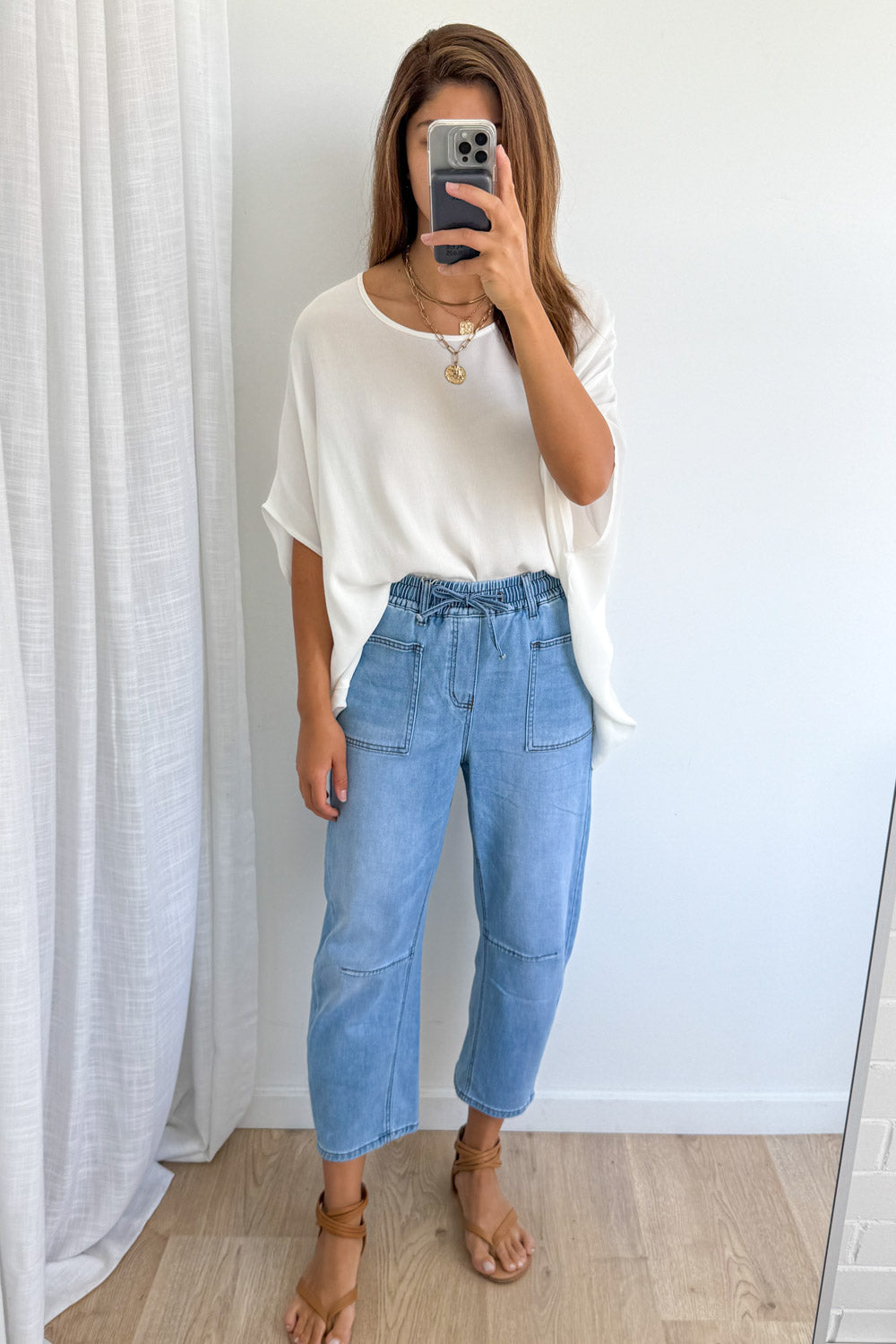 Camilla Crop Barrel Leg Jeans - Light Denim - Image 3
