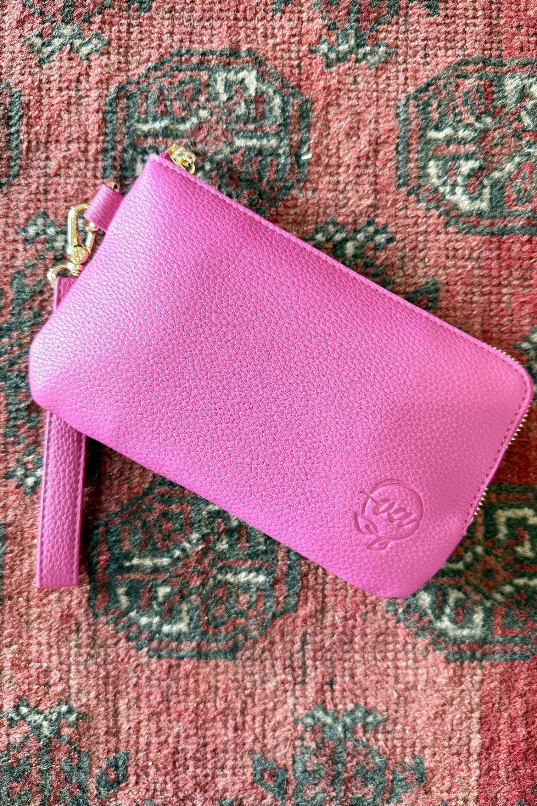 The Carry All Clutch