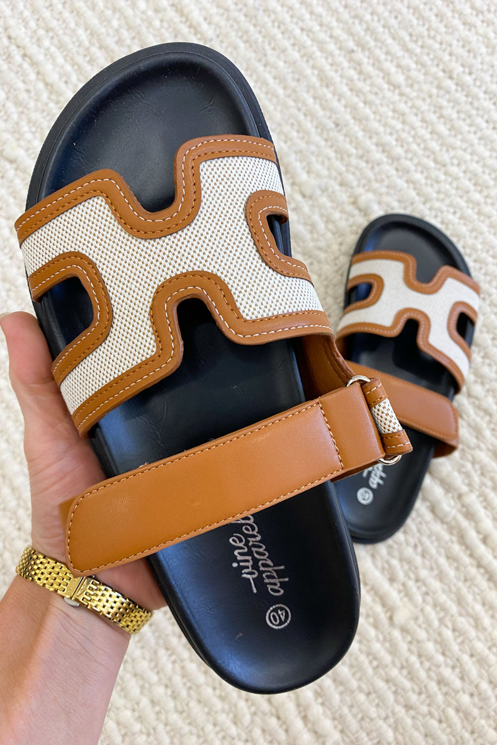 Kendra Slides - Image 3