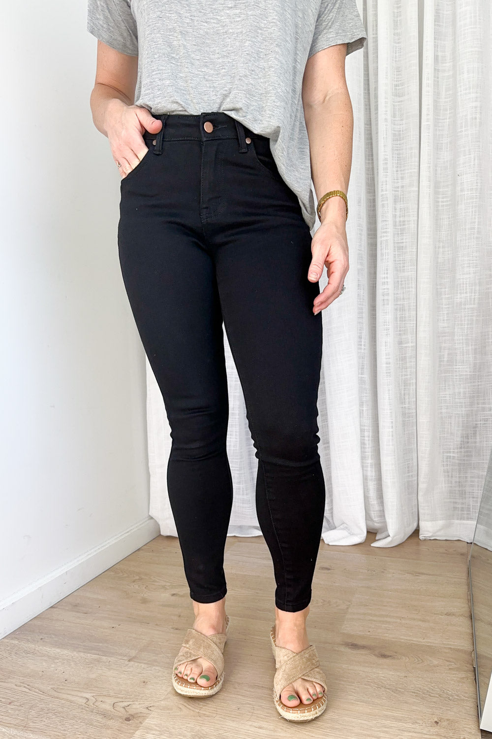 Our Favourite Skinny Jeans Ever Skinny - Black Denim