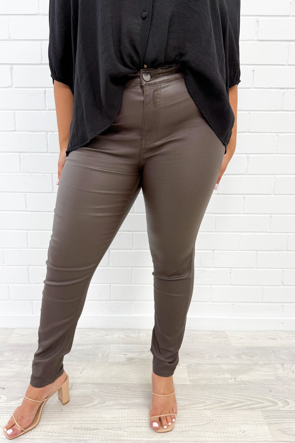 Pippa Wet Look Skinny Jeans - Chocolate - Image 5
