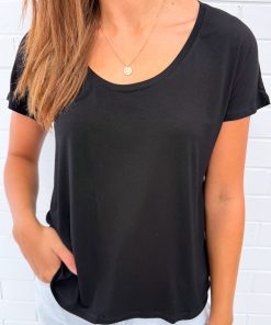 The Everyday Scoop Tee